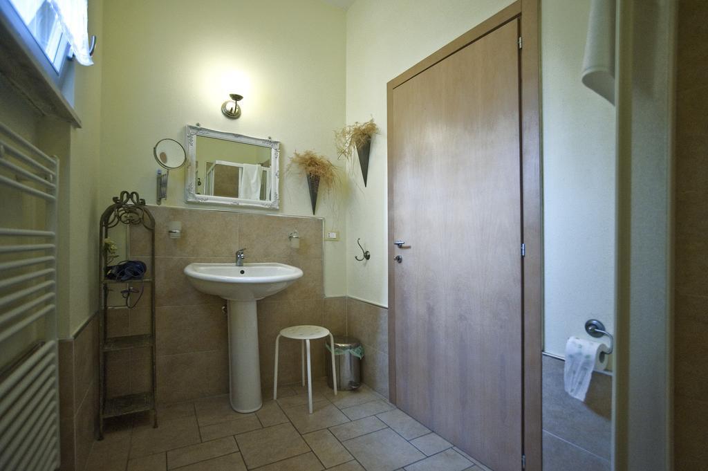 Sogno D'Oro B&B Poggibonsi Zimmer foto